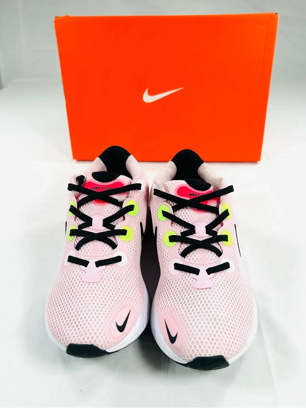 Nike Renew Run ‘Pink Foam’ CW5637-600 Sneakers